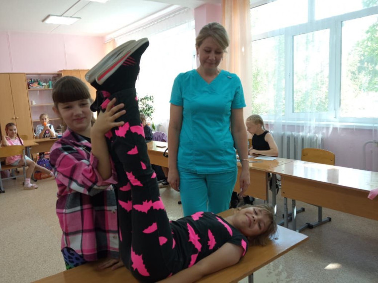 Сегодня в нашем ЛДП " Мальчишки и девчонки" прошло занятие «Первой помощи».